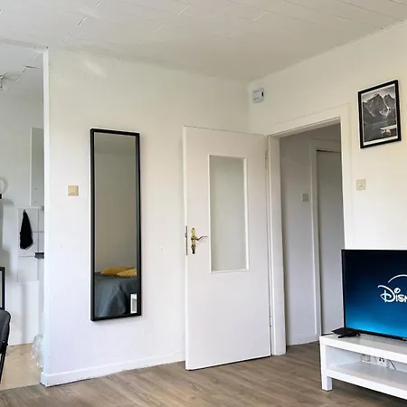 Schoenes Studioapartment Uni Naehe, Wlan, 4 Gaeste Essen